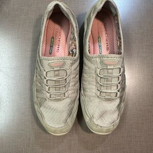 Skechers Tan & Pink Casual Slip-on Shoes